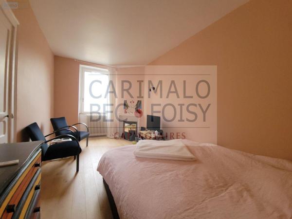 Maison à vendre à Montigny-le-Gannelon dans l'Eure-et-Loir (28220), ref : JS/956   
Centre ville