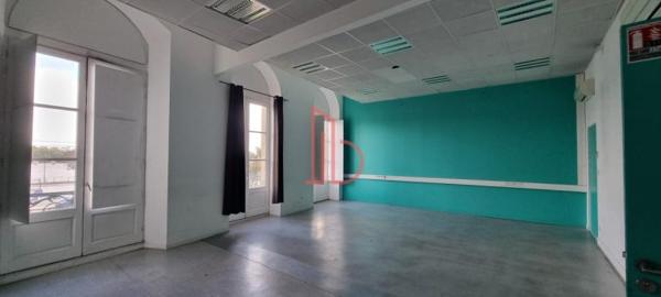 Bureau de 988 m² à louer à Bordeaux Chartrons