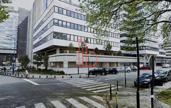 Bureau de 1200 m² à louer à Bordeaux Meriadeck