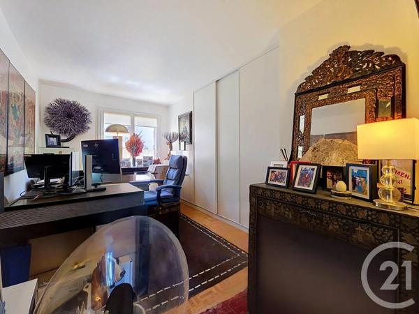 Appartement F2/3 à vendre  3 pièces - 54,62 m 2   COLOMBES  - 92