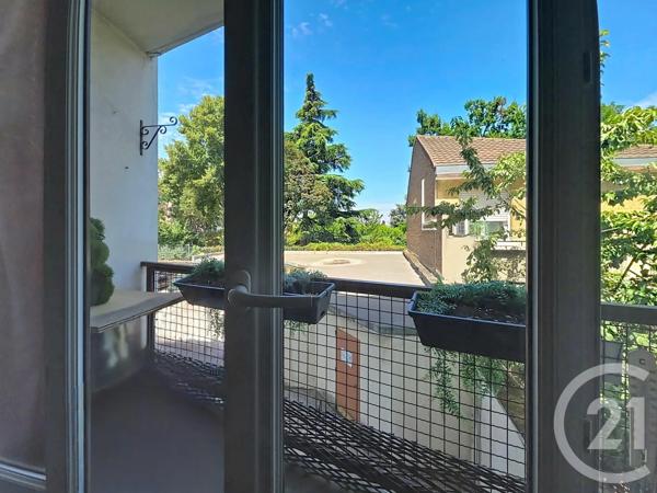 Appartement F2/3 à vendre  3 pièces - 54,62 m 2   COLOMBES  - 92