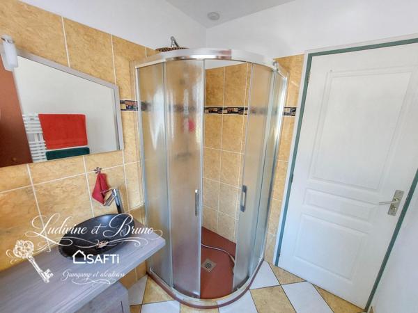 PLAIN PIED PROCHE TOUTES COMMODITES