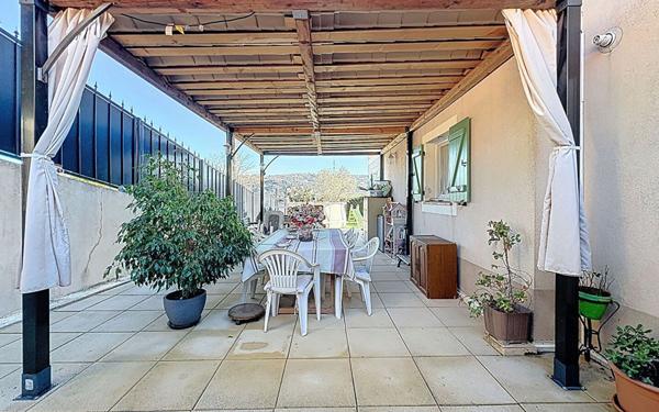 Maison à vendre    4 pièces • 100 m2 Saint-Laurent-du-Var