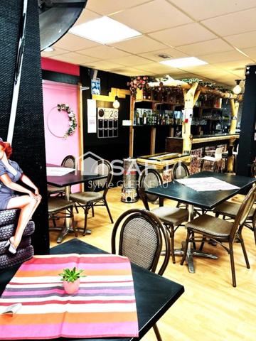 Fond de commerce de 142 m2 hyper centre à Dax