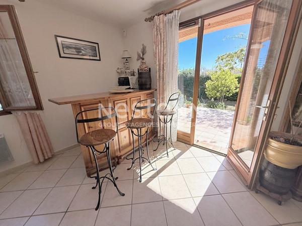 VILLA T5 DE 120 M2 AVEC GARAGE SUR TERRAIN DE 1379 M2