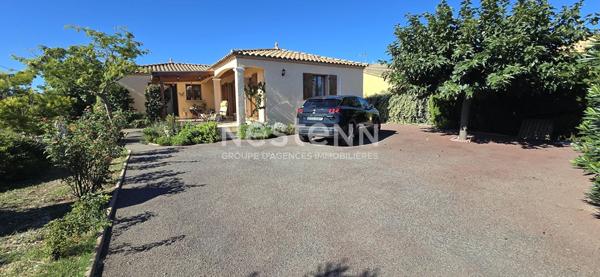 VILLA T5 DE 120 M2 AVEC GARAGE SUR TERRAIN DE 1379 M2