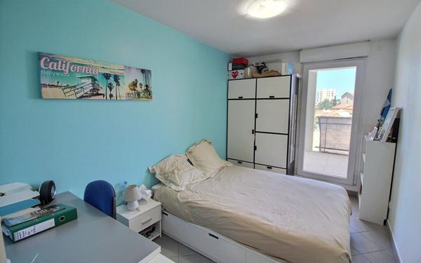 Appartement à vendre    4 pièces • 89,75 m2 Marseille 13