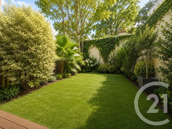 Appartement F3 à vendre  3 pièces - 64,97 m 2   SURESNES  - 92