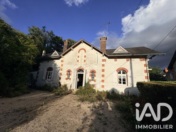 Maison à vendre 5 pièces 170 m² Saint-Germain-du-Puy