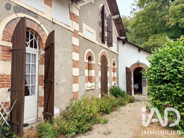 Maison à vendre 5 pièces 170 m² Saint-Germain-du-Puy
