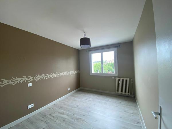 Appartement à vendre    3 pièces •    Castres