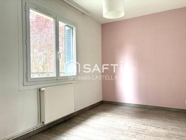 MAISON FAMILIALE AU CALME - 125 M² - 4 CHAMBRES - TERRAIN 708 M²