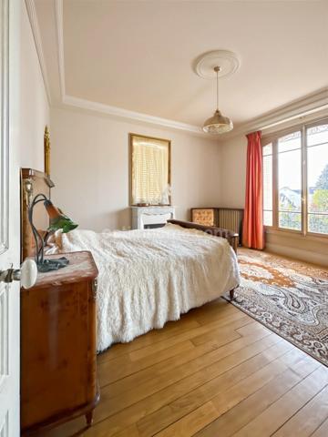 PROPRIETE -  MAISON BOURGEOISE D'EXCEPTION 10 PIECES - 785 000 EUROS - TERRAIN 2000 m2
