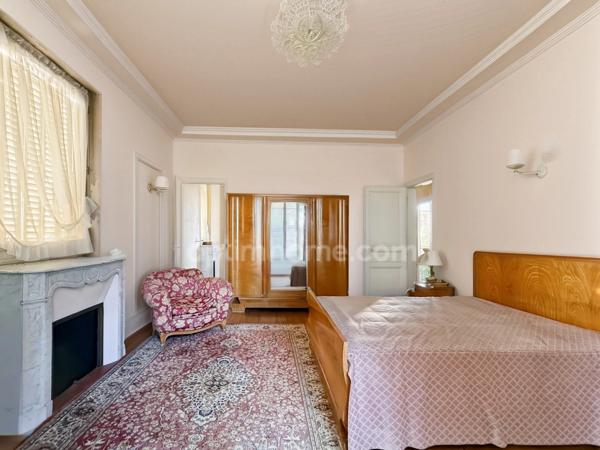PROPRIETE -  MAISON BOURGEOISE D'EXCEPTION 10 PIECES - 785 000 EUROS - TERRAIN 2000 m2