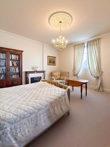 PROPRIETE -  MAISON BOURGEOISE D'EXCEPTION 10 PIECES - 785 000 EUROS - TERRAIN 2000 m2