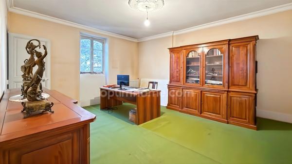PROPRIETE -  MAISON BOURGEOISE D'EXCEPTION 10 PIECES - 785 000 EUROS - TERRAIN 2000 m2