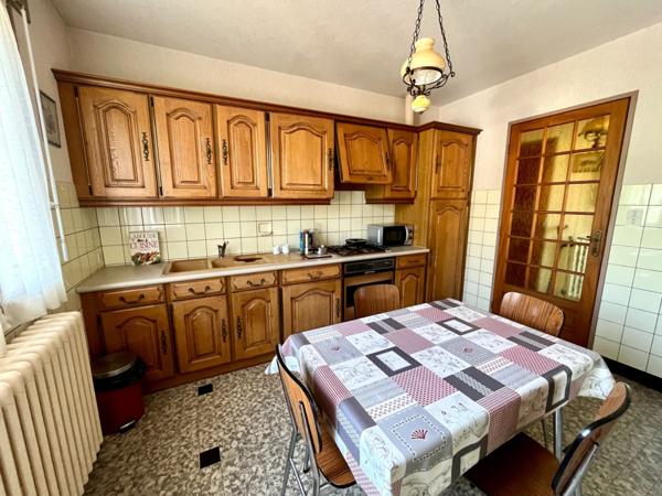 Maison T5 sur sous sol secteur calme et recherché