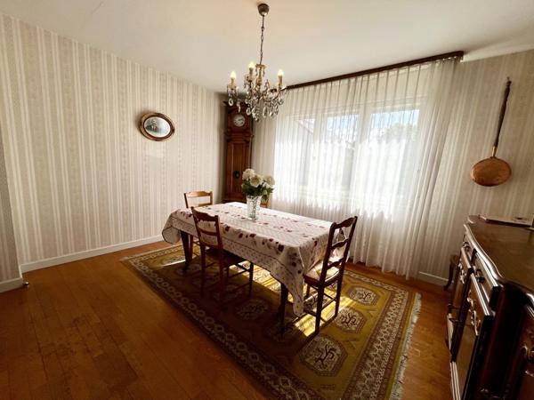 Maison T5 sur sous sol secteur calme et recherché