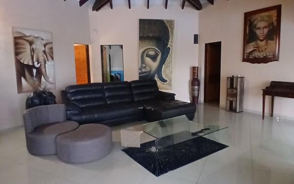 Maison à vendre    4 pièces •  Le Diamant