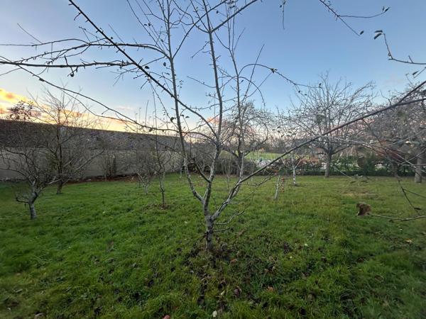 Maison de maître de caractère au cœur du Mêle-sur-Sarthe