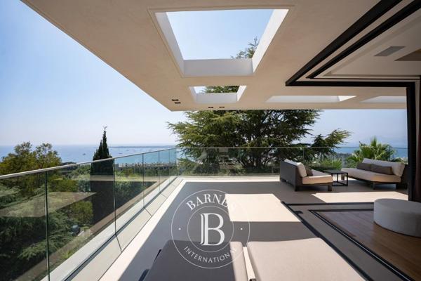 Cannes, Villa 8 Chambres -  1 400 m² à vendre