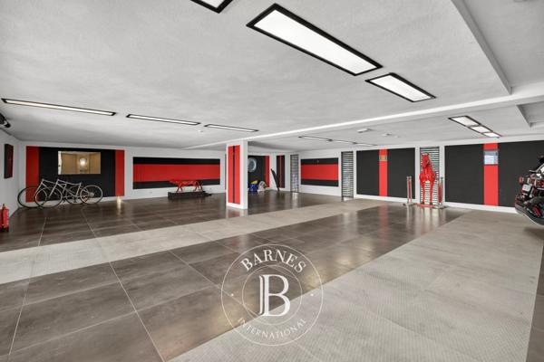 Cannes, Villa 8 Chambres -  1 400 m² à vendre