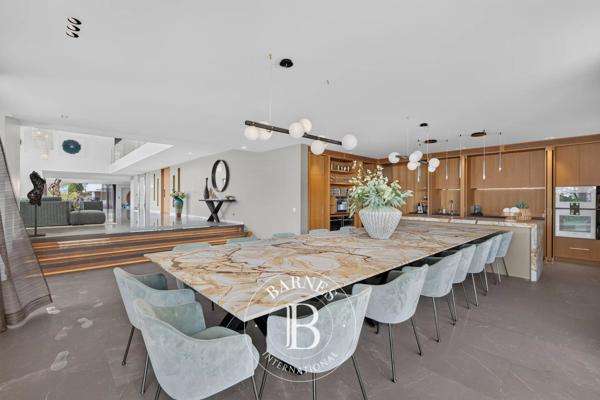 Cannes, Villa 8 Chambres -  1 400 m² à vendre