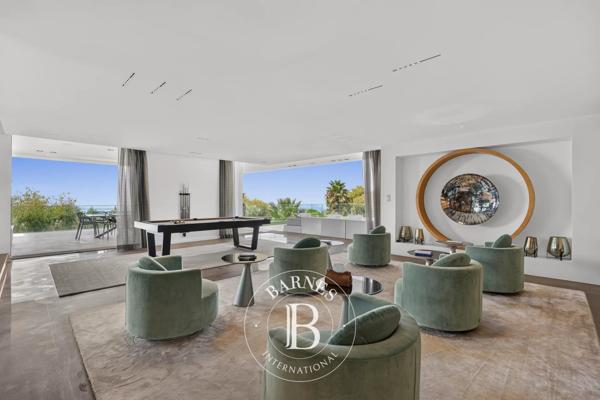 Cannes, Villa 8 Chambres -  1 400 m² à vendre