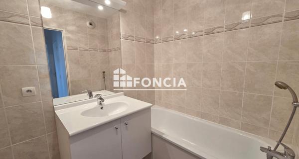 À vendre Appartement 3 pièces 62 m² - Trappes 78190