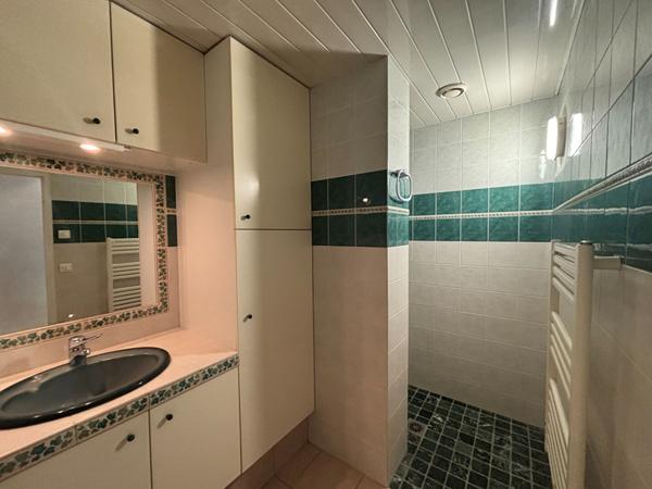 DEUX PIECES Lépante