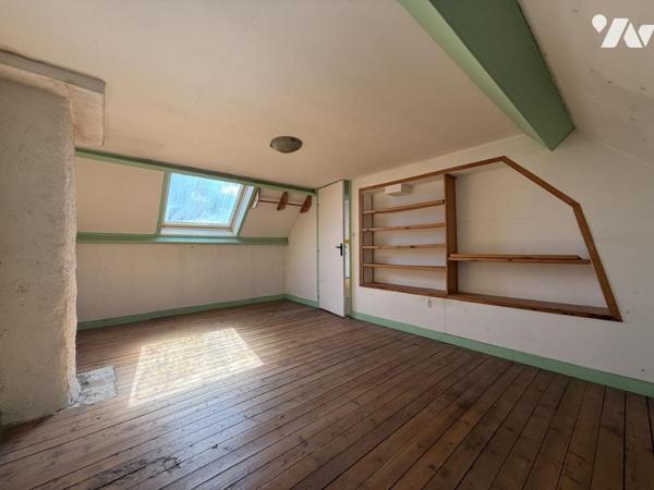 Maison de village avec dépendance