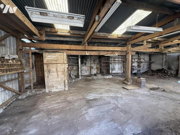 Maison de village avec dépendance