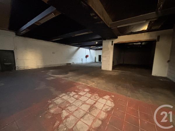 à vendre  760 m2 SENONES - 88