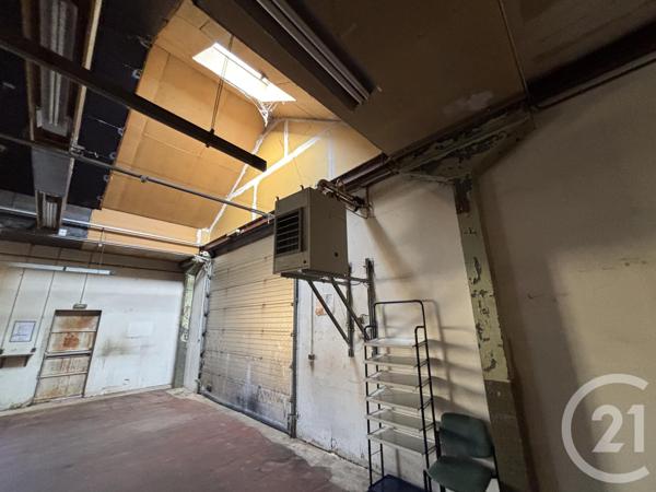 à vendre  760 m2 SENONES - 88