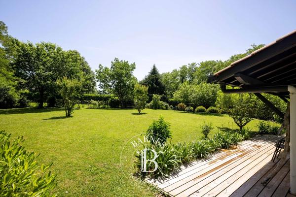 Urrugne, Maison 3 Chambres -  206 m² à vendre