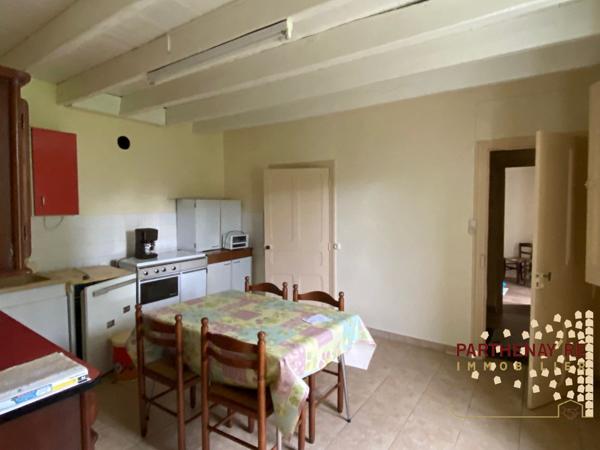Maison de campagne et dépendances à LE TALLUD
