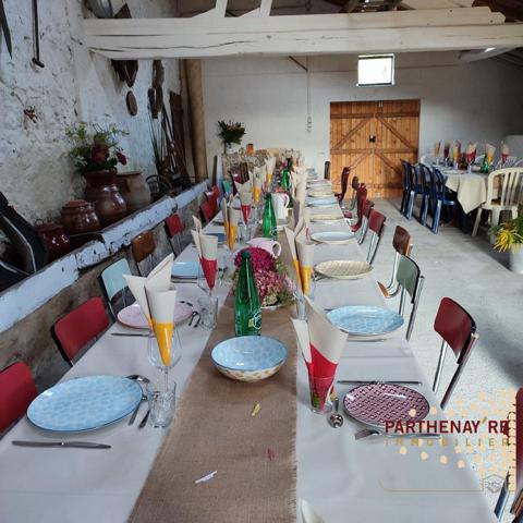 Maison de campagne et dépendances à LE TALLUD