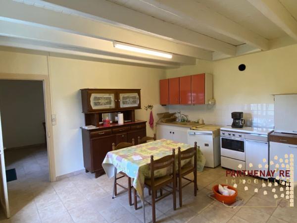 Maison de campagne et dépendances à LE TALLUD