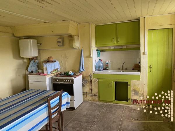 Maison de campagne et dépendances à LE TALLUD