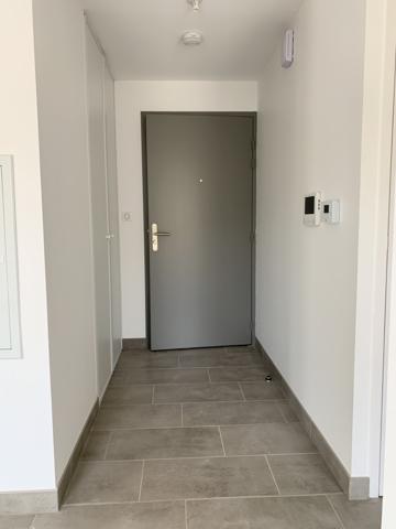 CENTRE-VILLE, APPARTEMENT T3 AVEC PARKING ET BALCON