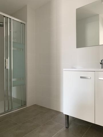 CENTRE-VILLE, APPARTEMENT T3 AVEC PARKING ET BALCON