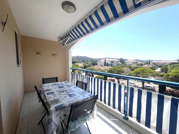 Bel appartement T2 dans résidence prisée-Le Lavandou (83)