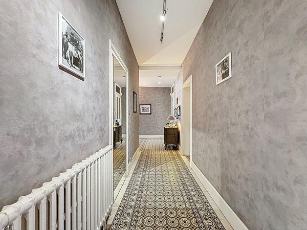 Maison Bourg En Bresse 373.47 m2