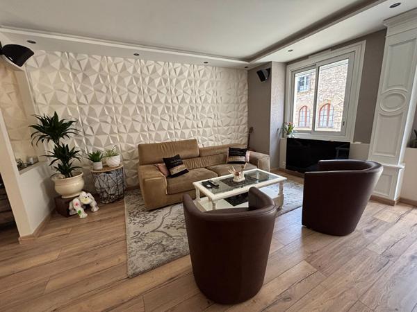 Maison familiale avec dépendance au coeur de Herbignac