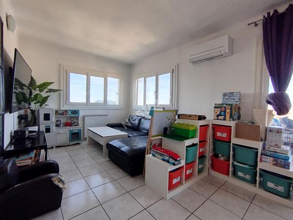 TOULON - Appartement T3 - Vue mer - Parking - Cave