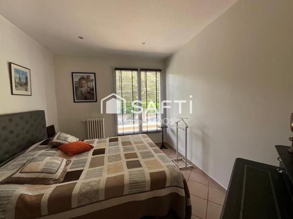 Grande maison familiale, lumineuse, proche des commodités, carte scolaire de Saint Germain en Laye