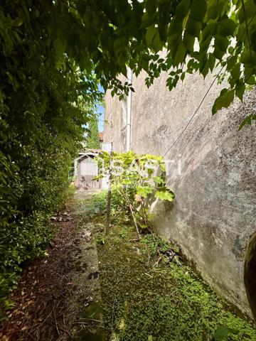 Maison de village à rénover