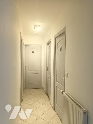 Proche quartier VERRON, maison récente de plain-pied avec trois chambres