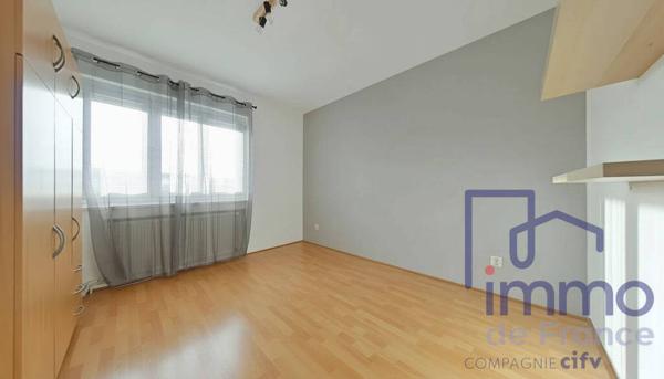 MAISON DE 221 m² AVEC JARDIN EN HYPER CENTRE