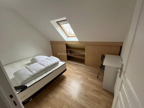 Location Appartement 5 pièces 56 m2 à Lanrodec